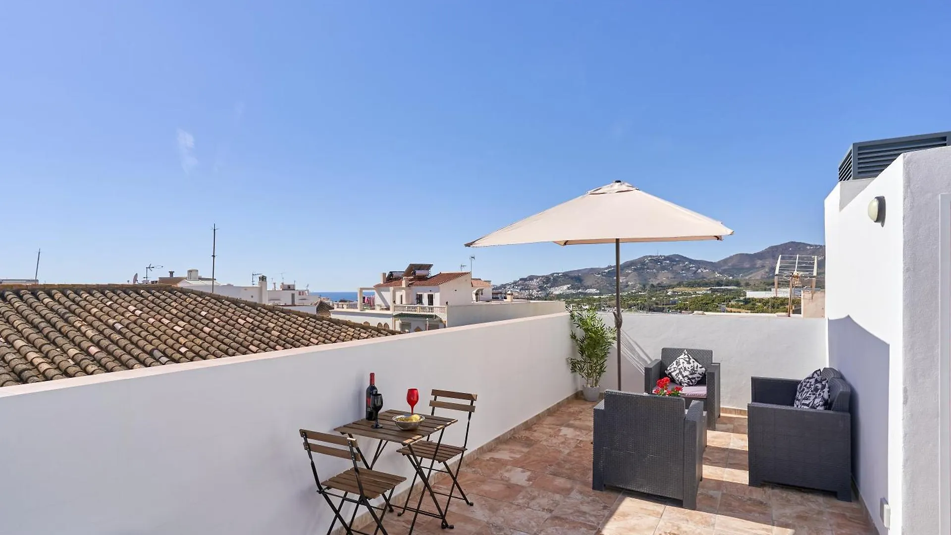 Nerja Boutique B3 Sweet Corner Apartment