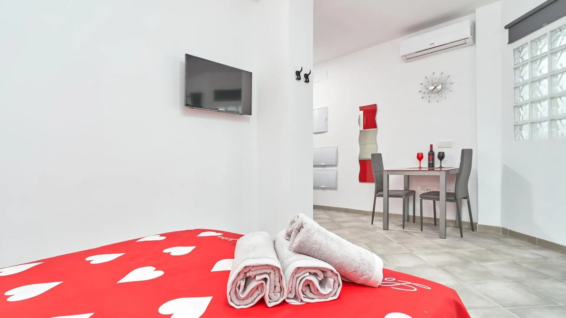 Nerja Boutique B3 Sweet Corner Apartment