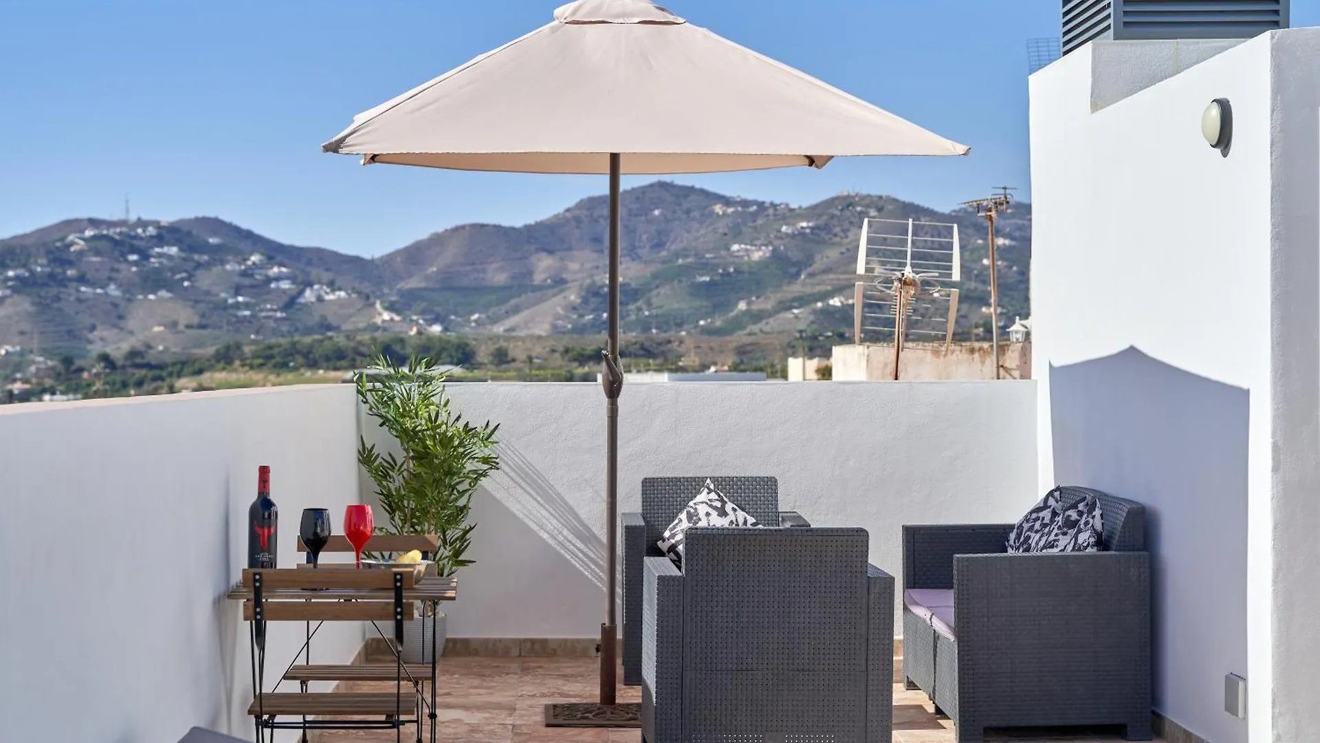 Nerja Boutique B3 Sweet Corner Apartment